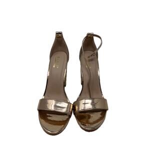 Glaze Gold Strap Heels Womans 8